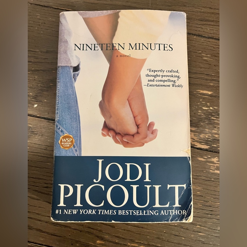 📚BUY 2 GET 1‎ FREE Nineteen Minutes by Jodi Picoult